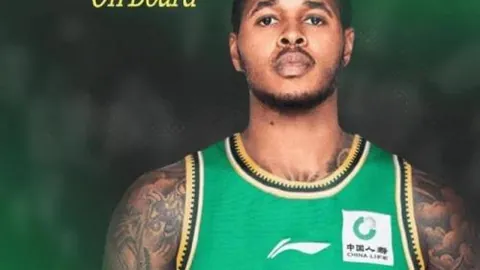 活塞惜败，骑士惊险赢球，加兰三分绝杀，CC力不从心